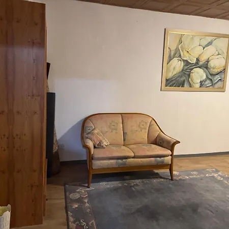 Dorfplatz Homestay Klotze